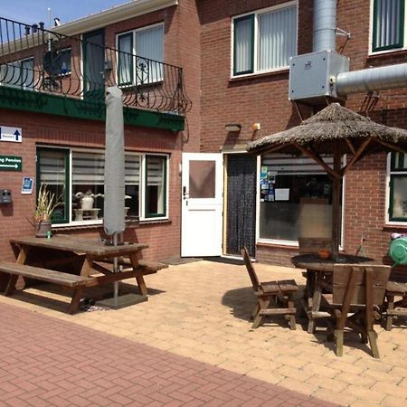 Hotel-Pension Ouddorp Eksteriør bilde